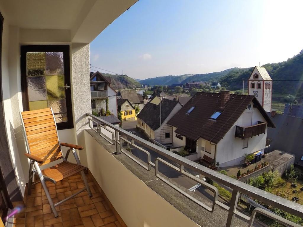Ferienwohnungen Haus Am Wuerzlaysteig Lehmen Номер фото