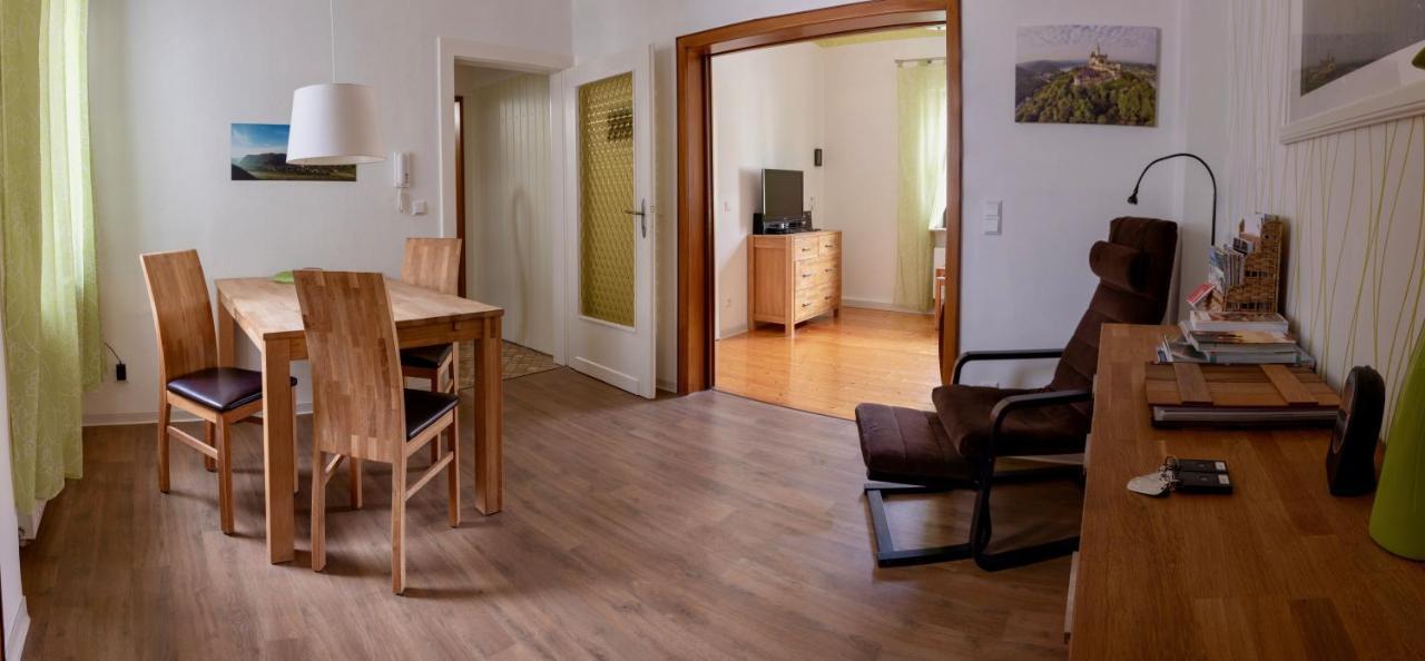 Ferienwohnungen Haus Am Wuerzlaysteig Lehmen Экстерьер фото
