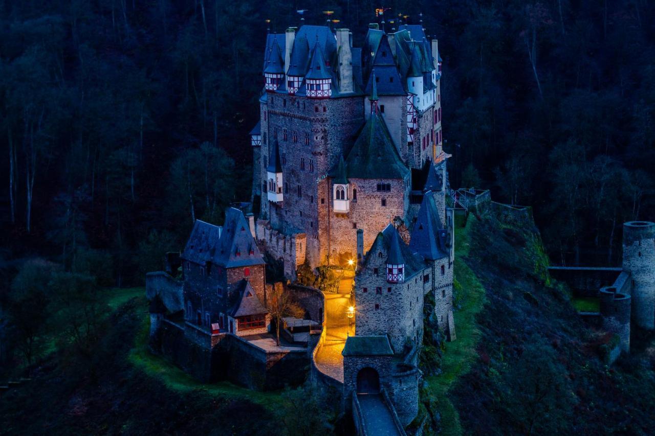 Ferienwohnungen Haus Am Wuerzlaysteig Lehmen Экстерьер фото